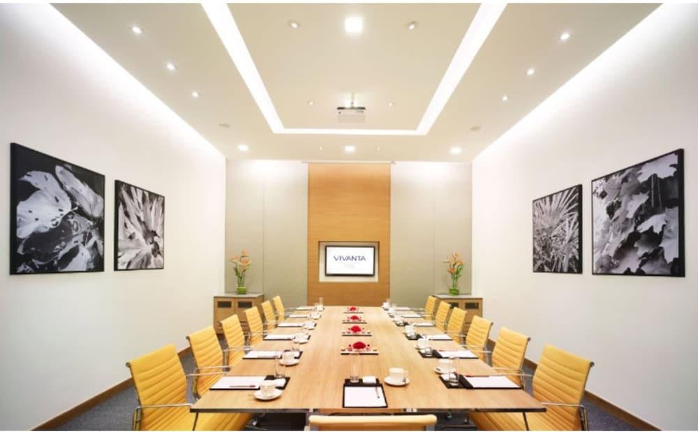 Vivanta Kolkata Em Bypass Extérieur photo Meeting room