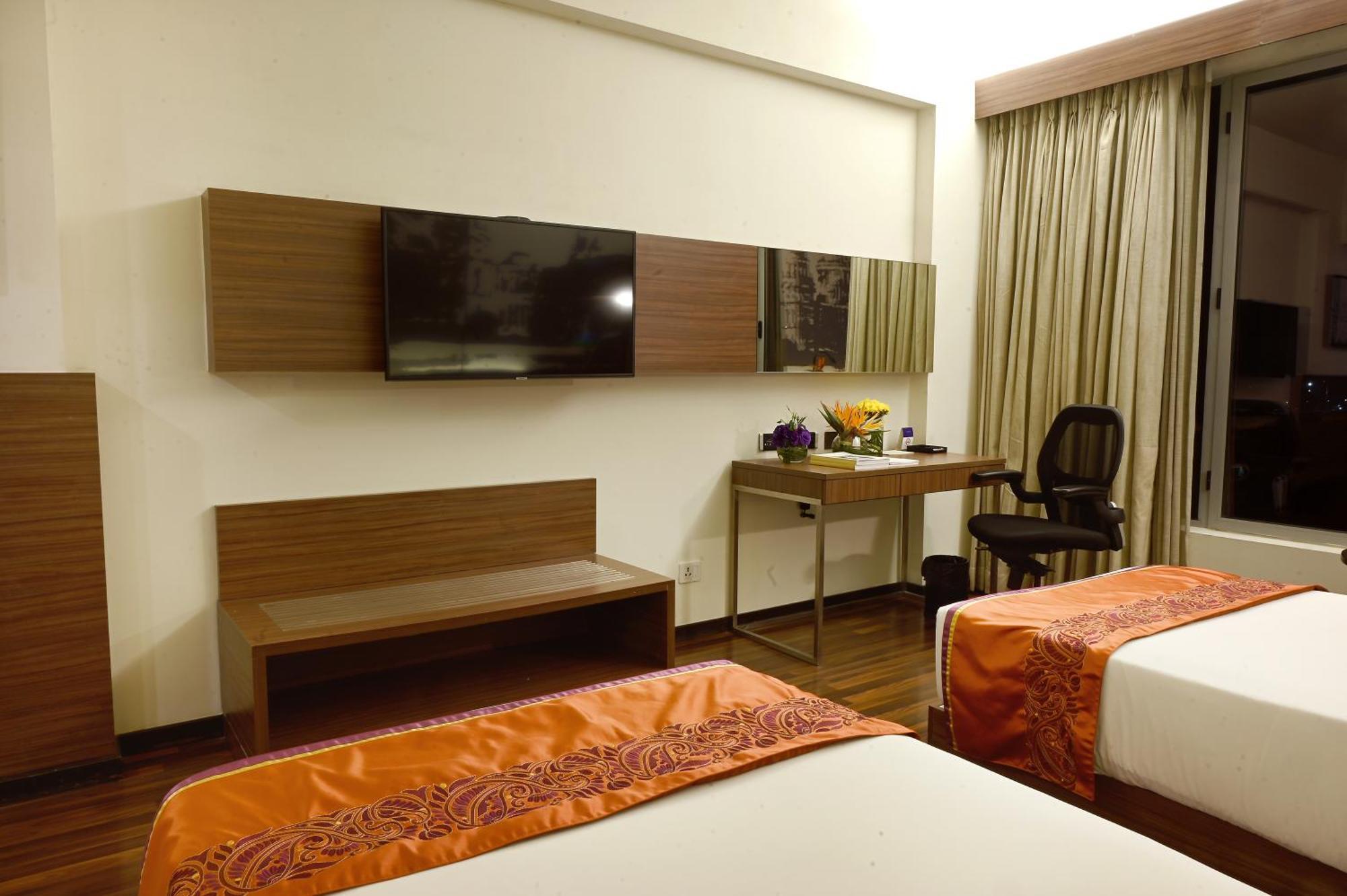 Vivanta Kolkata Em Bypass Extérieur photo A room at the hotel